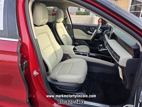 New 2026 Lincoln Corsair Grand Touring image 10