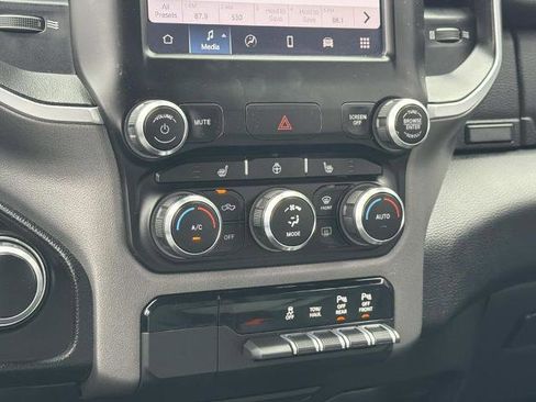 Used 2022 RAM 1500 Big Horn RWD image 15