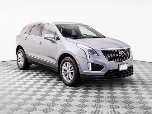 Certified 2023 Cadillac XT5 Luxury AWD/4WD image 8