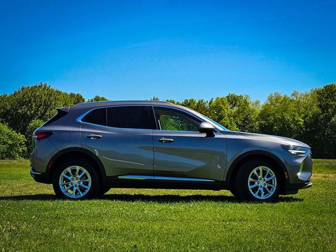 Used 2021 Buick Envision Preferred AWD/4WD image 2