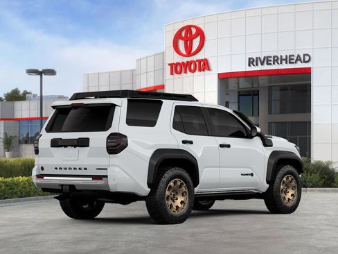 New 2025 Toyota 4Runner Trailhunter image 12