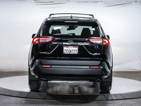 Certified 2025 Toyota RAV4 XLE w/ Convenience Package FWD image 4