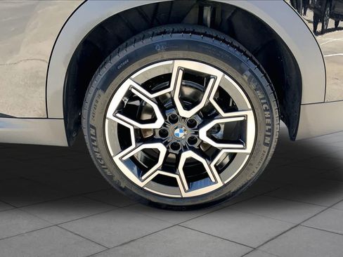 Used 2026 BMW X2 xDrive28i AWD/4WD image 11