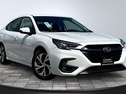 Used 2025 Subaru Legacy Premium AWD/4WD image 4