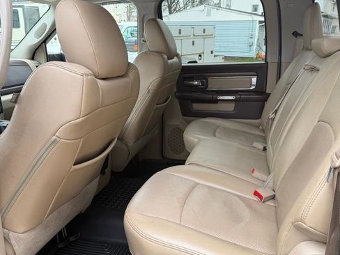 Used 2016 RAM 3500 Laramie image 12