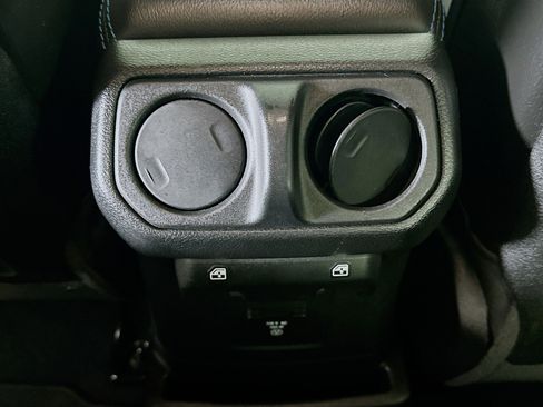 Used 2022 Jeep Wrangler Unlimited Rubicon 4xe image 27