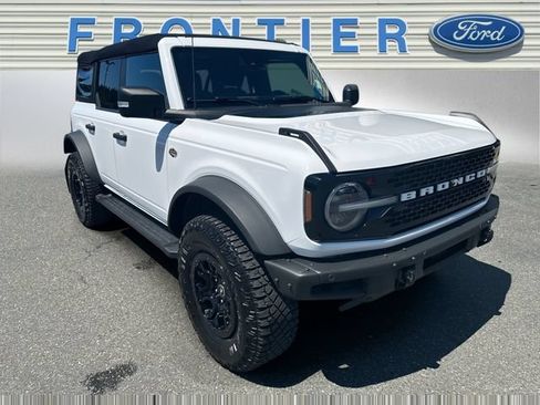Used 2023 Ford Bronco Wildtrak AWD/4WD image 6
