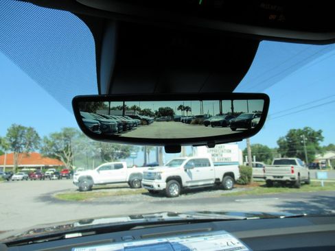 New 2026 Chevrolet Tahoe Premier AWD/4WD image 32