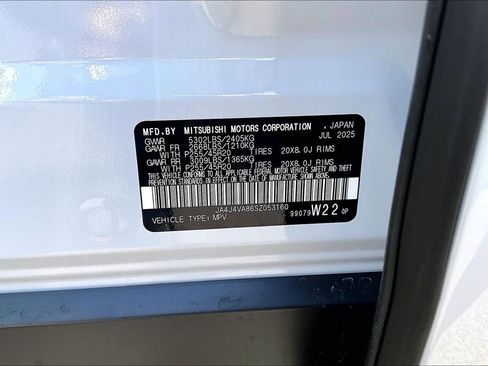 Used 2025 Mitsubishi Outlander SE AWD/4WD image 31