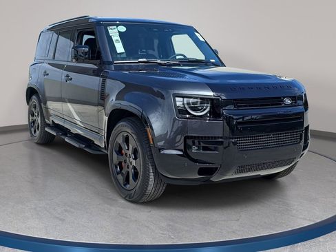 New 2026 Land Rover Defender 110 X AWD/4WD image 3