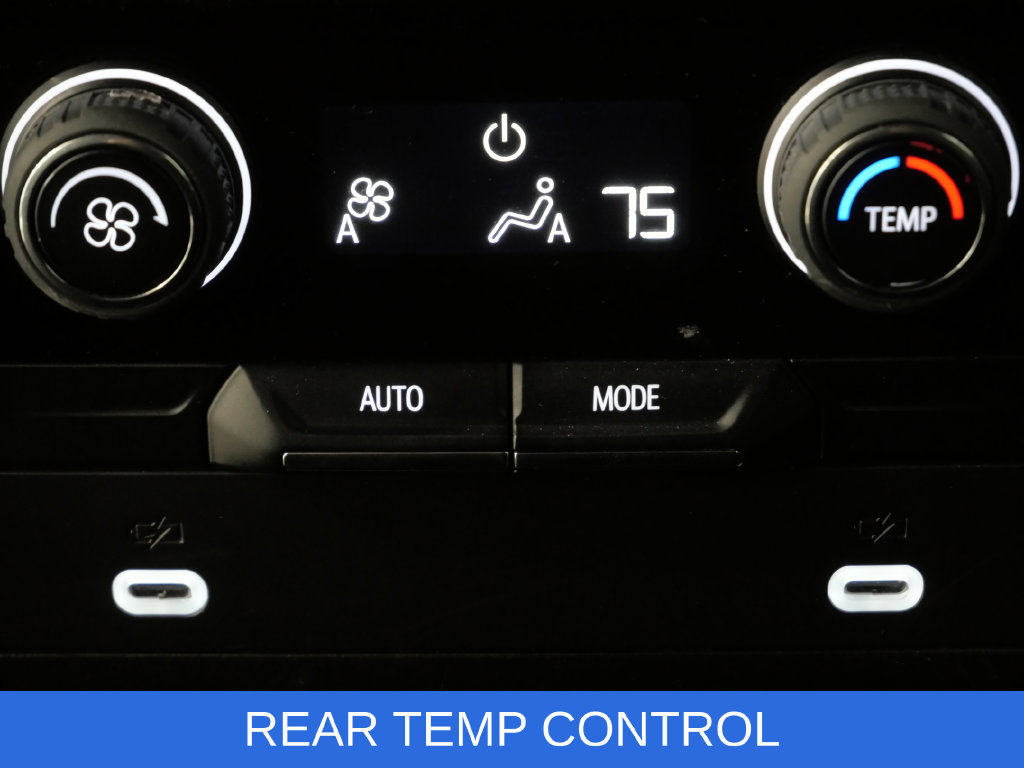 Used 2024 Chevrolet Tahoe LT AWD/4WD image 24