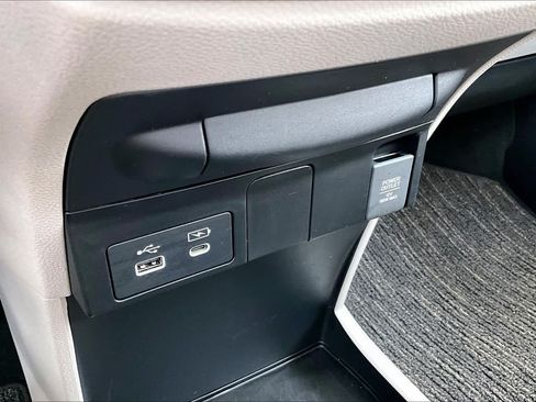 Certified 2025 Honda Odyssey EX-L image 31