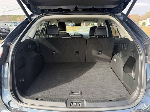 Used 2024 Ford Edge SEL w/ Convenience Package image 5
