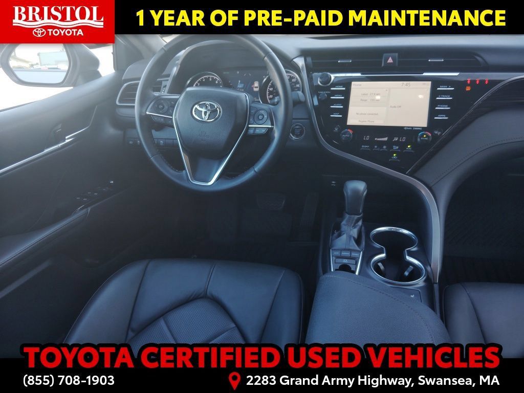 Certified 2019 Toyota Camry XLE FWD image 17
