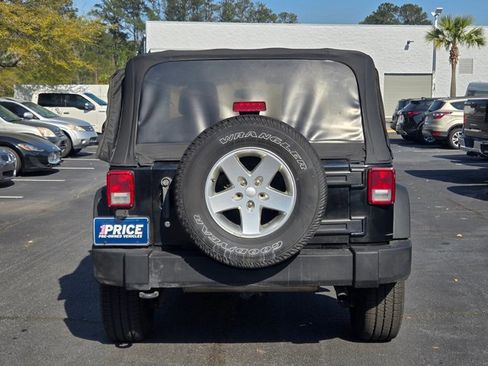 Used 2013 Jeep Wrangler Sport image 6