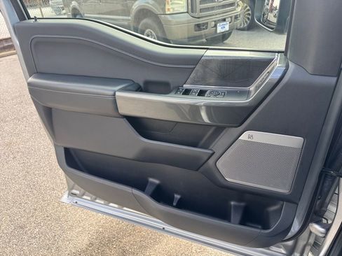 Used 2022 Ford F150 XLT w/ Equipment Group 302A High image 23