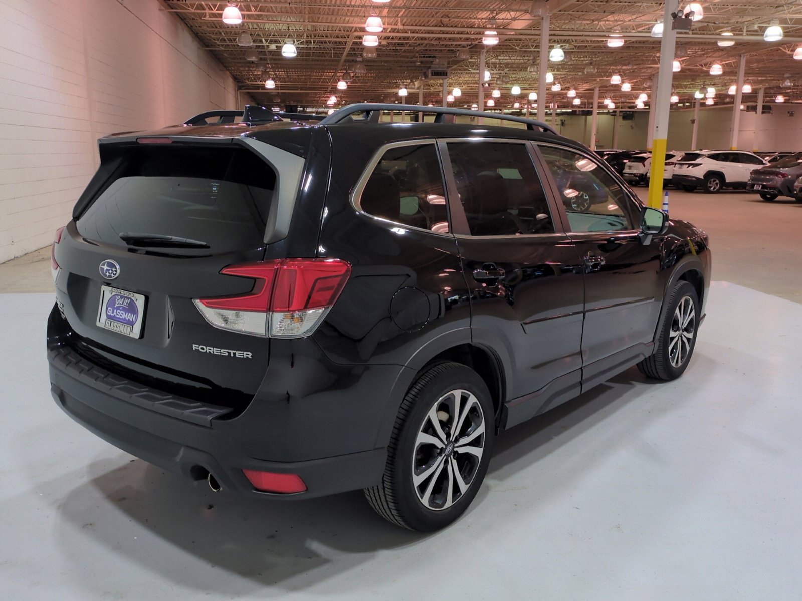 Used 2023 Subaru Forester Limited w/ Popular Package #2 AWD/4WD image 3