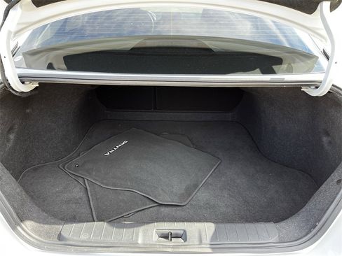 Used 2024 Nissan Sentra SV image 27