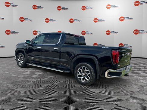 Used 2023 GMC Sierra 1500 SLT w/ SLT Premium Plus Package AWD/4WD image 2