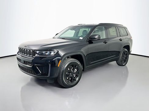 New 2026 Jeep Grand Cherokee L 4WD image 3