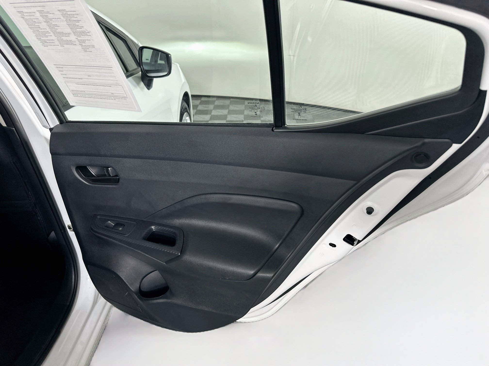 Used 2025 Nissan Versa S FWD image 27