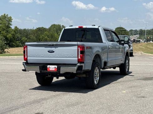 Certified 2024 Ford F250 Lariat w/ Lariat Ultimate Package AWD/4WD image 5