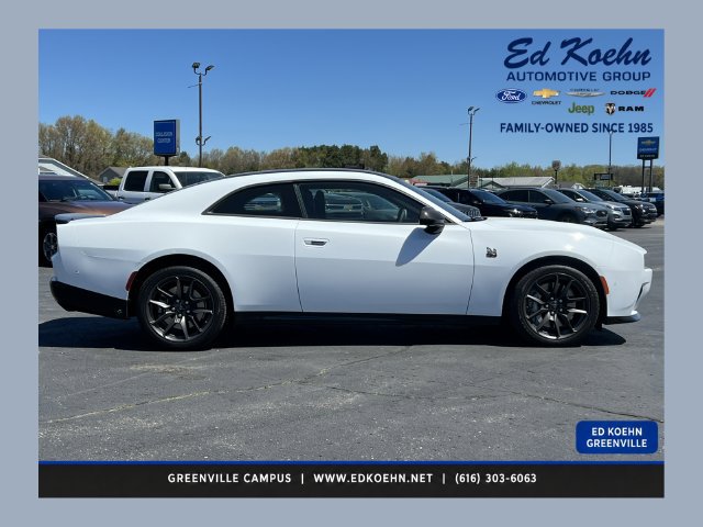 Used 2026 Dodge Charger Scat Pack AWD/4WD image 1