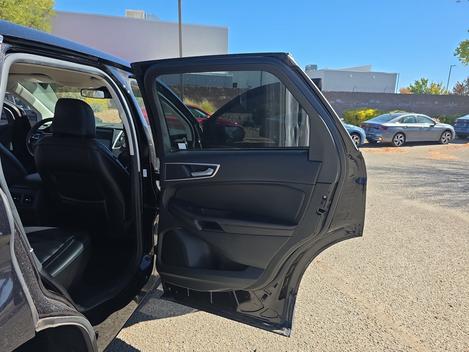 Used 2022 Ford Edge SEL AWD/4WD image 16
