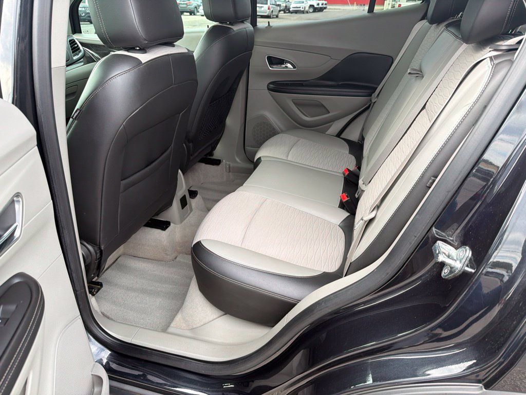 Used 2016 Buick Encore FWD image 16