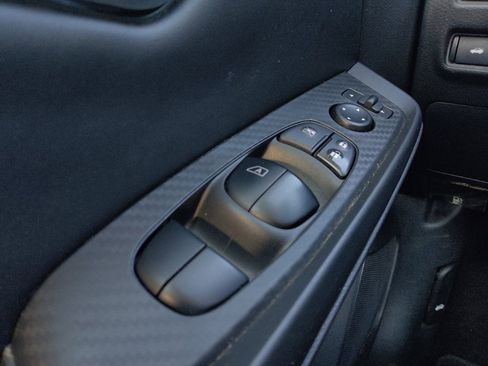 Used 2024 Nissan Sentra SV FWD image 27