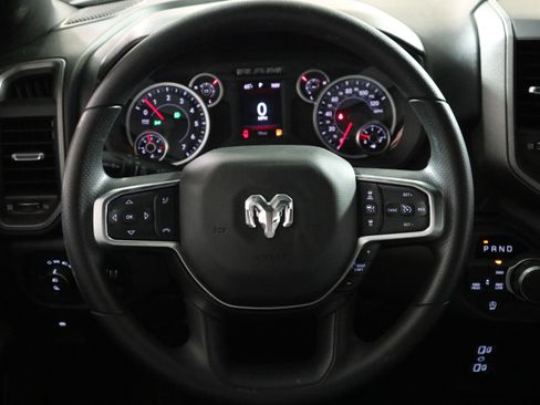 New 2026 RAM 1500 Express AWD/4WD image 17