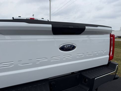 New 2026 Ford F350 XLT image 7