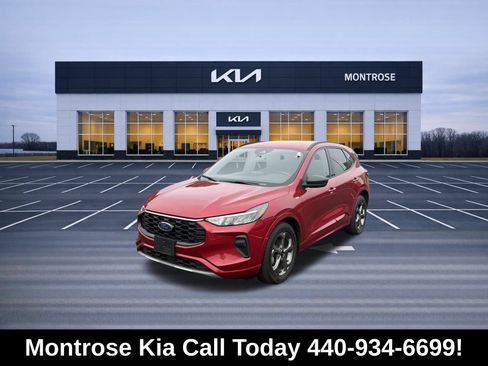 Used 2023 Ford Escape ST-Line w/ Equipment Group 301A FWD image 1