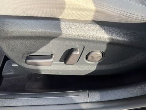 Used 2022 Kia Sportage LX w/ LX FWD Value Edition Package image 15