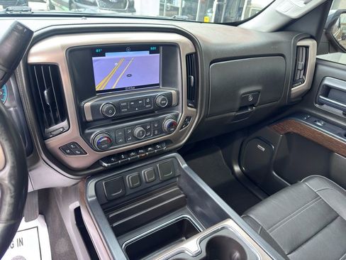 Used 2017 GMC Sierra 1500 Denali AWD/4WD image 22