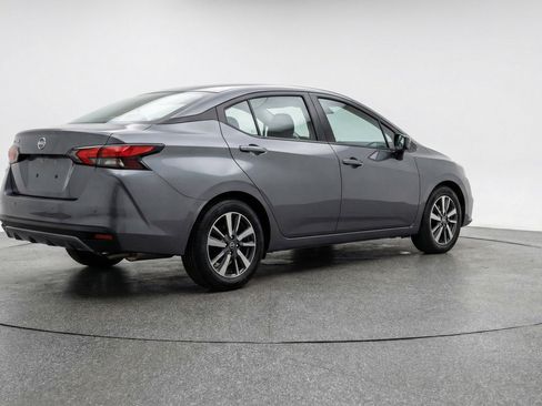 Used 2025 Nissan Versa SV FWD image 9