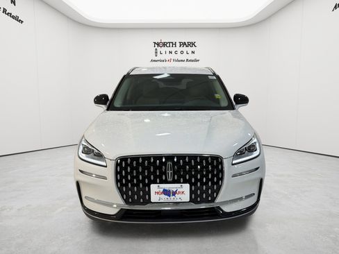 Used 2024 Lincoln Corsair Reserve FWD image 27