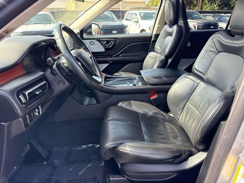 Certified 2023 Lincoln Aviator Reserve w/ Equipment Group 201A AWD/4WD image 23