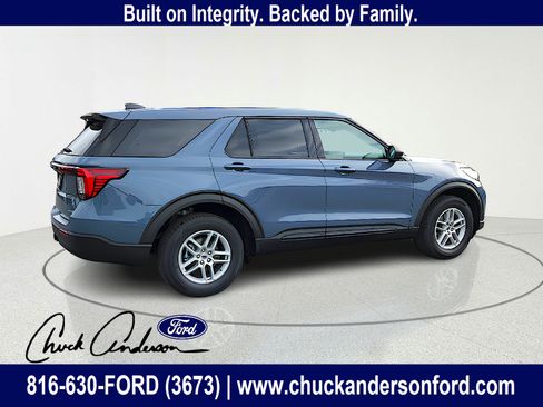 New 2026 Ford Explorer Active AWD/4WD image 9