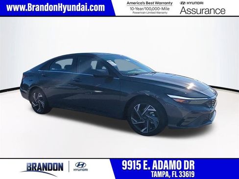 New 2026 Hyundai Elantra Limited image 1