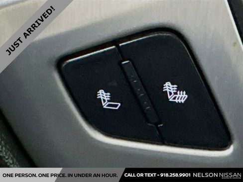 Used 2016 GMC Sierra 1500 SLE w/ SLE Value Package image 20