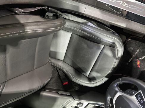 Used 2015 Chevrolet Corvette Stingray Coupe w/ 2LT Preferred Equipment Group image 17