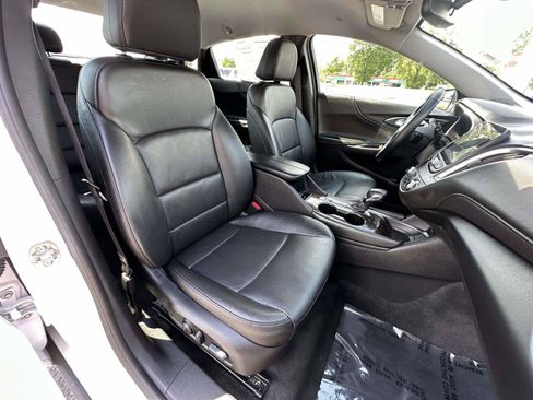 Used 2024 Chevrolet Malibu LT FWD image 22