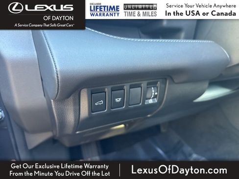 Used 2023 Subaru Ascent Limited w/ Technology Package image 14