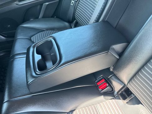Used 2022 Toyota Camry SE FWD image 36