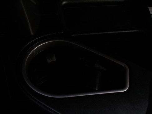 Used 2018 Toyota RAV4 XLE image 41