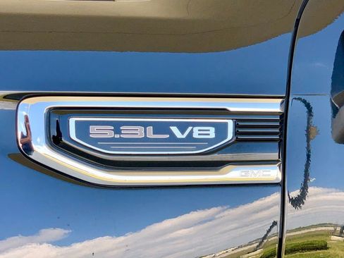 Used 2019 GMC Sierra 1500 Denali w/ Technology Package image 9