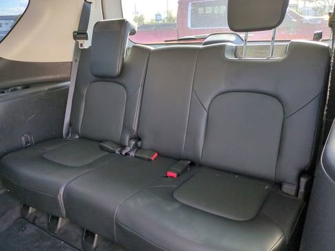 Used 2021 Nissan Armada SV w/ SV Appearance Package image 16