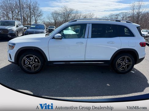 Used 2026 Mercedes-Benz GLB 250 4MATIC image 5