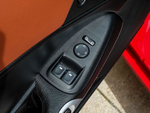 Used 2010 Chevrolet Corvette Grand Sport w/ Preferred Equipment Group RWD image 33